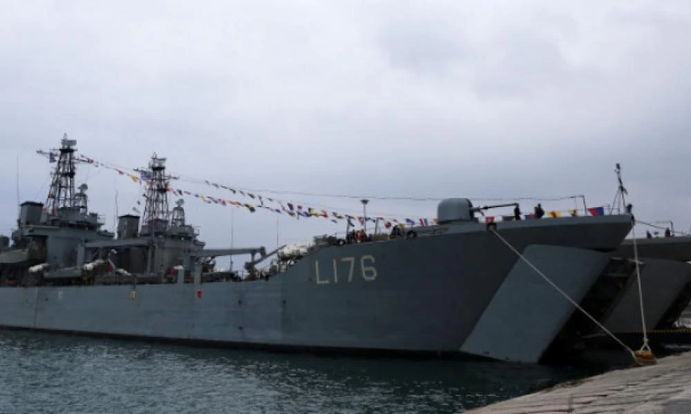 Ο ''κύβος ερρίφθη'' - Ταχεία αναβάθμιση των υποδομών των Ε.Δ ενόψει κρίσης - Τα αρματαγωγά στον Βόλο για τους Πεζοναύτες